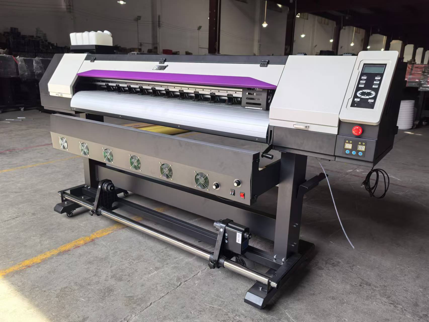 Commercial Banner Printing - Eenvoudige bediening 1,6m grootformaat printmachine Hoge